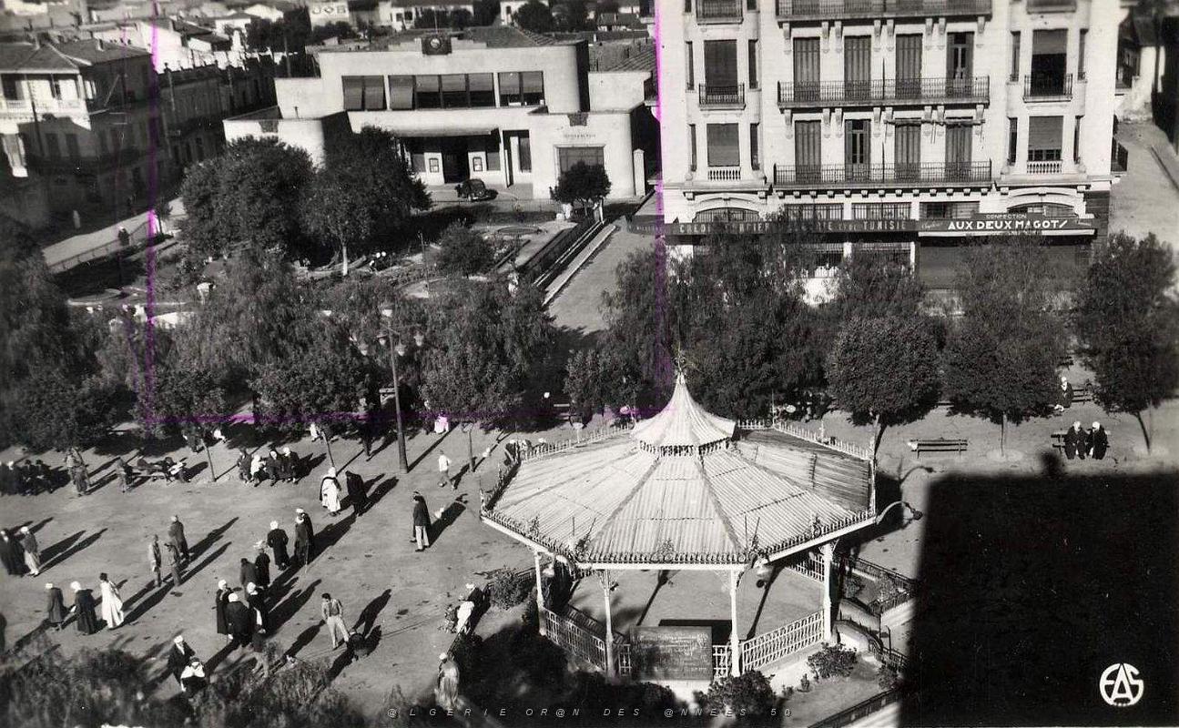 Mascara 501- Place Gambetta COLLECTION DES AMIS DE ND DE SANTA CRUZ.jpg